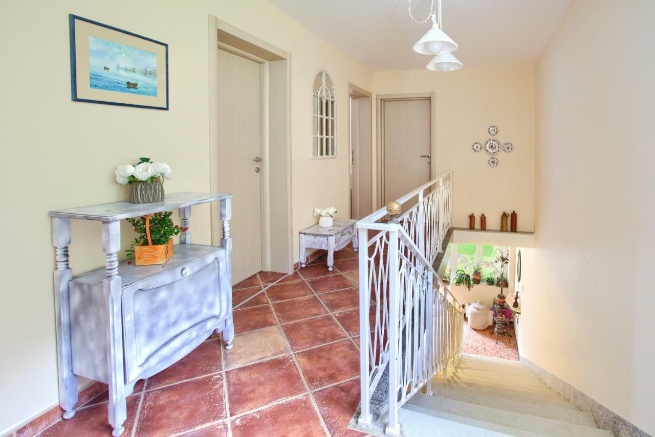 Ivanovic Apartment *
