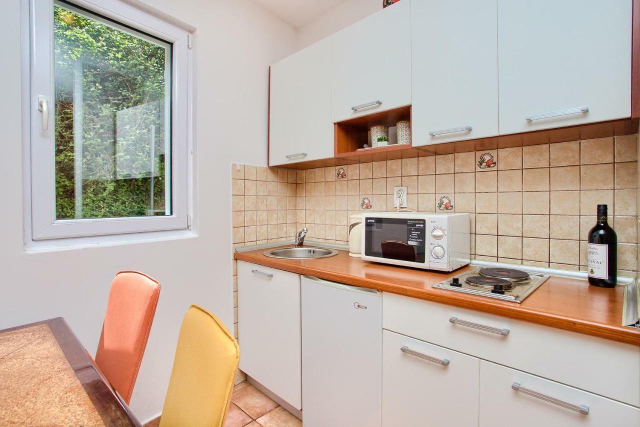 Apartment Ivanovic Kotor